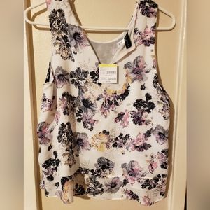 Sleeveless blouse built in tank lining